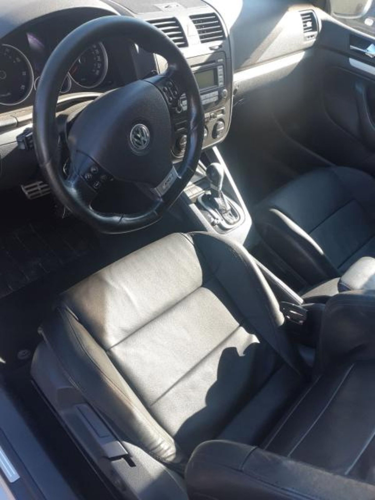 Volkswagen Golf 2.0 16V TFSI 5p. DSG GTI (6)