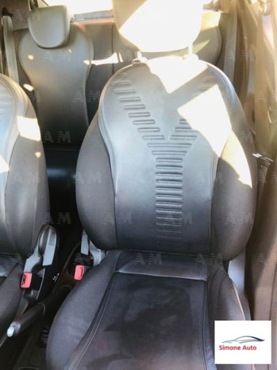 Lancia Ypsilon 1.3 MJT 16V 95 CV 5 porte S&S Platinum (14)