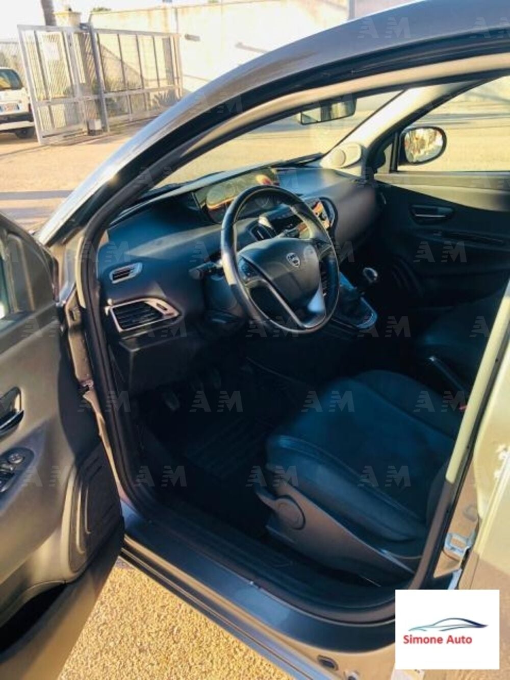 Lancia Ypsilon 1.3 MJT 16V 95 CV 5 porte S&S Platinum (5)