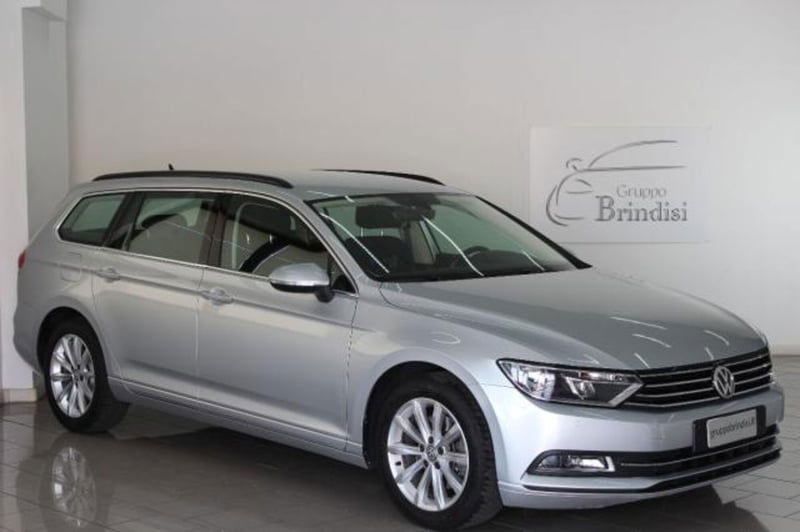 Volkswagen Passat Variant 1.6 TDI SCR DSG Business BMT