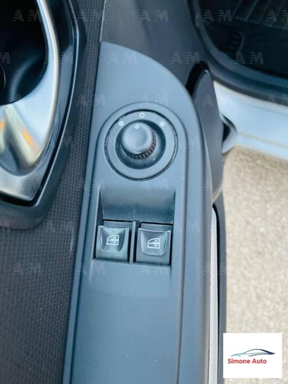 Renault Clio 1.5 dCi 8V 75CV Start&Stop 5 porte Duel (12)