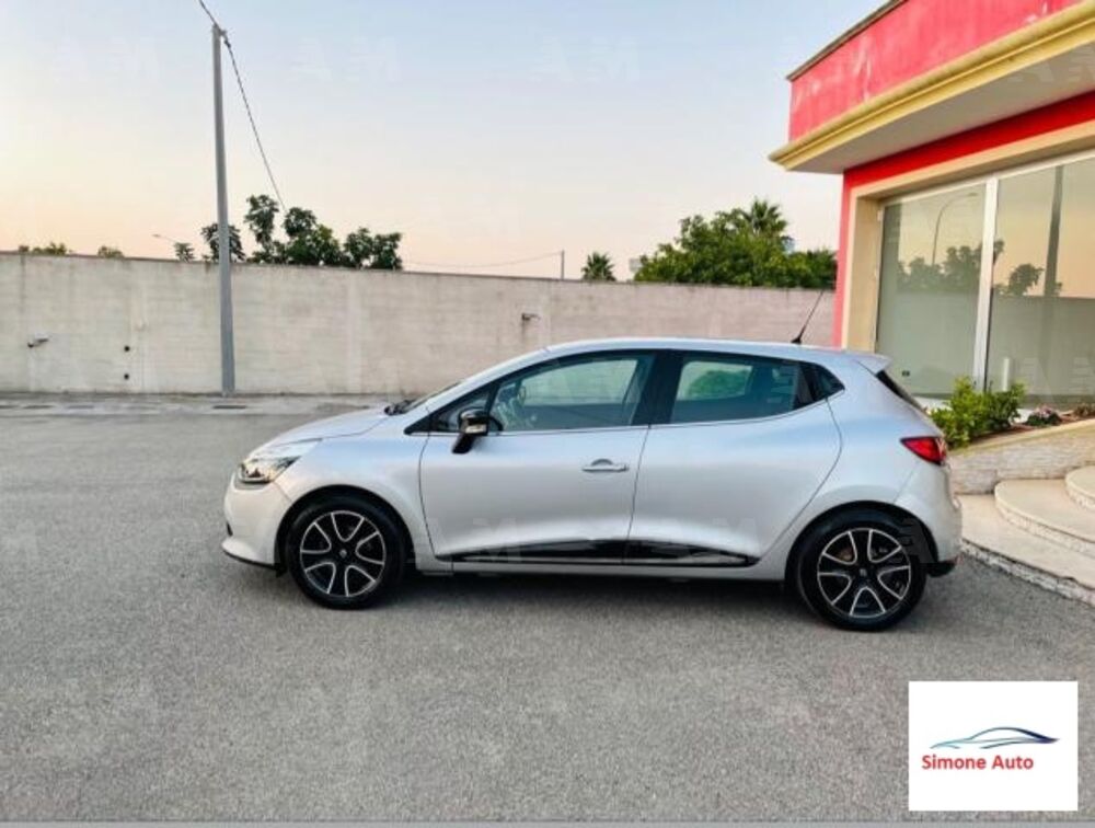 Renault Clio 1.5 dCi 8V 75CV Start&Stop 5 porte Duel (2)