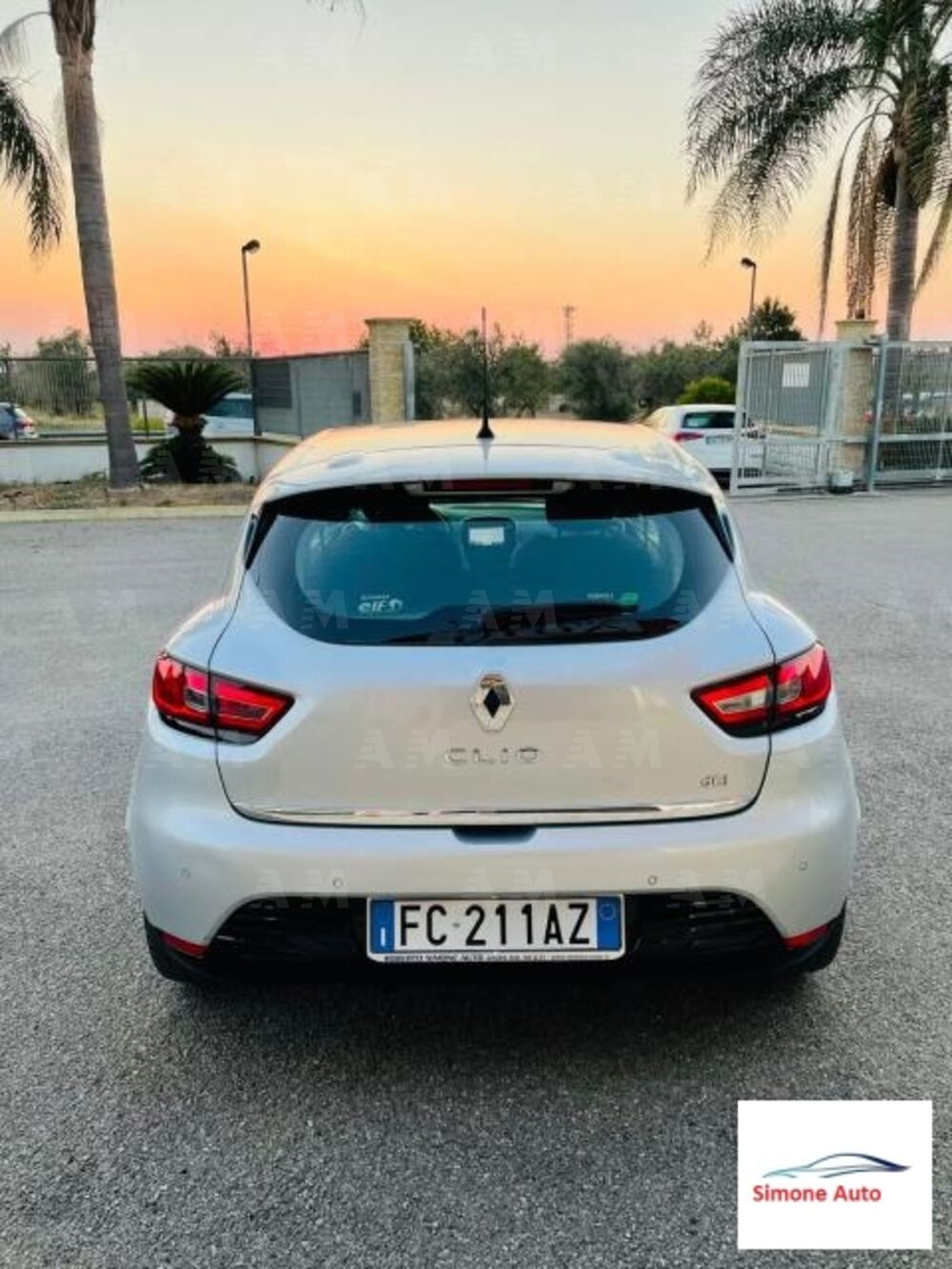 Renault Clio 1.5 dCi 8V 75CV Start&Stop 5 porte Duel (3)