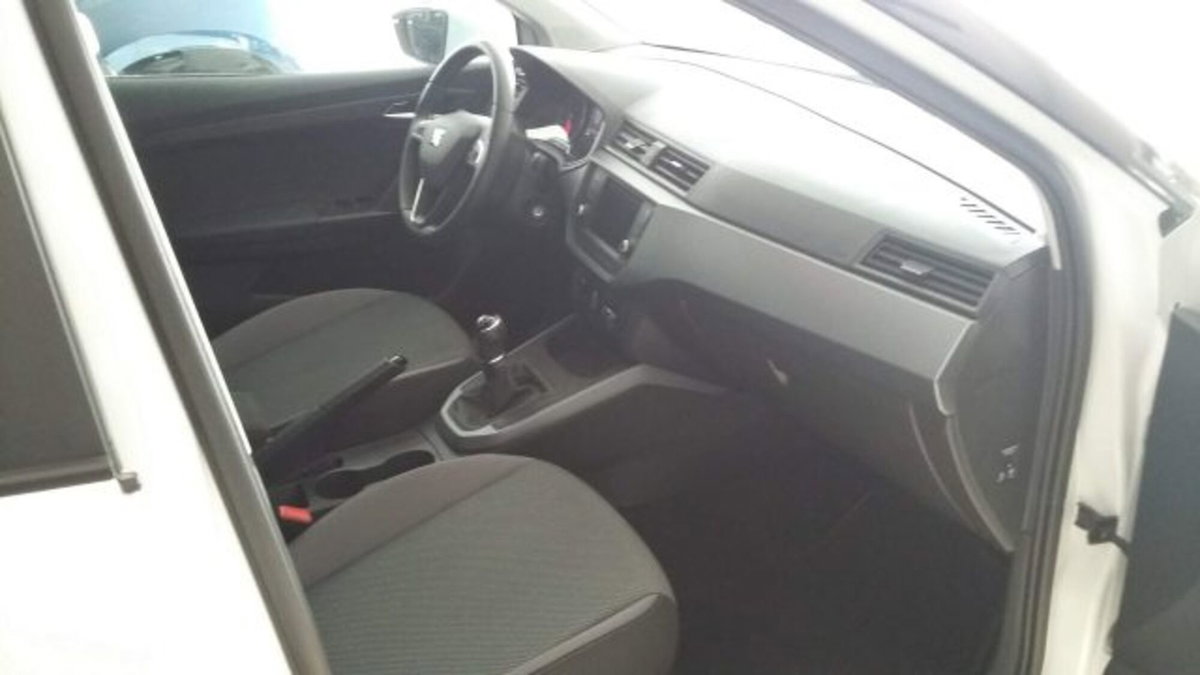 SEAT Arona 1.0 TGI Style (5)