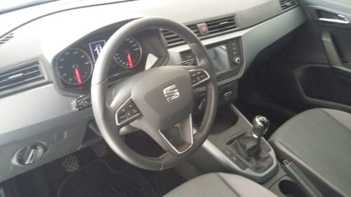 SEAT Arona 1.0 TGI Style (8)