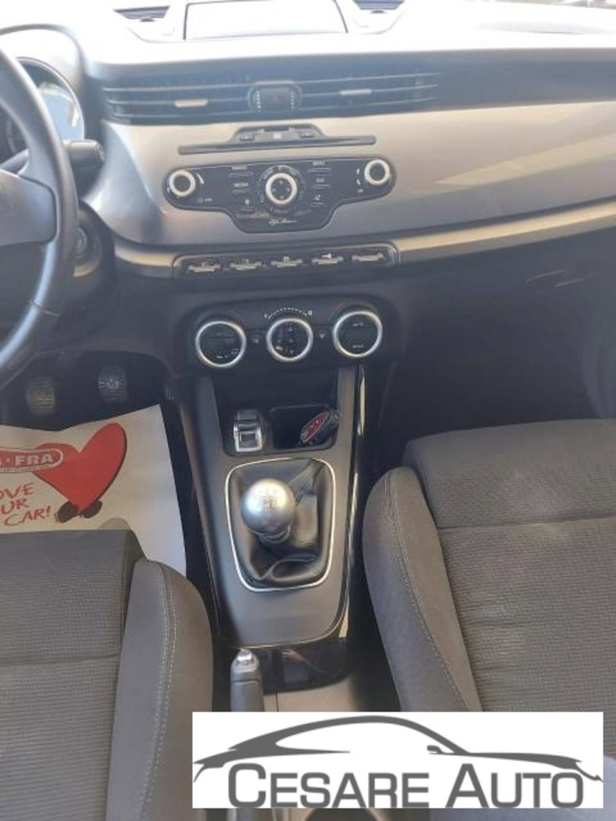 Alfa Romeo Giulietta 2.0 JTDm-2 Progression 140cv (7)