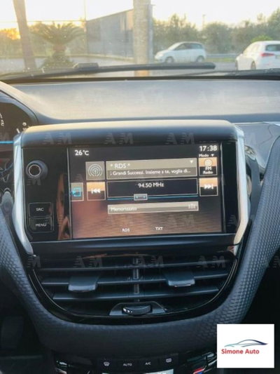 Peugeot 2008 100 S&S Allure (11)