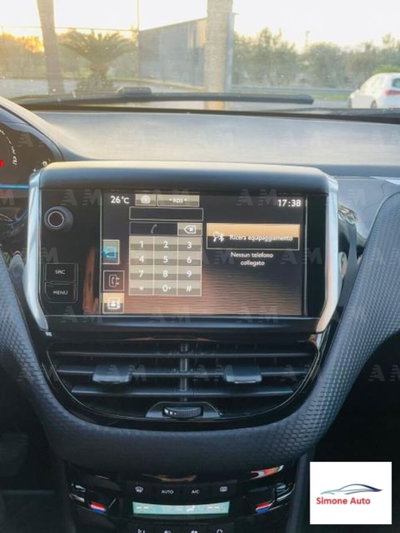 Peugeot 2008 100 S&S Allure (14)