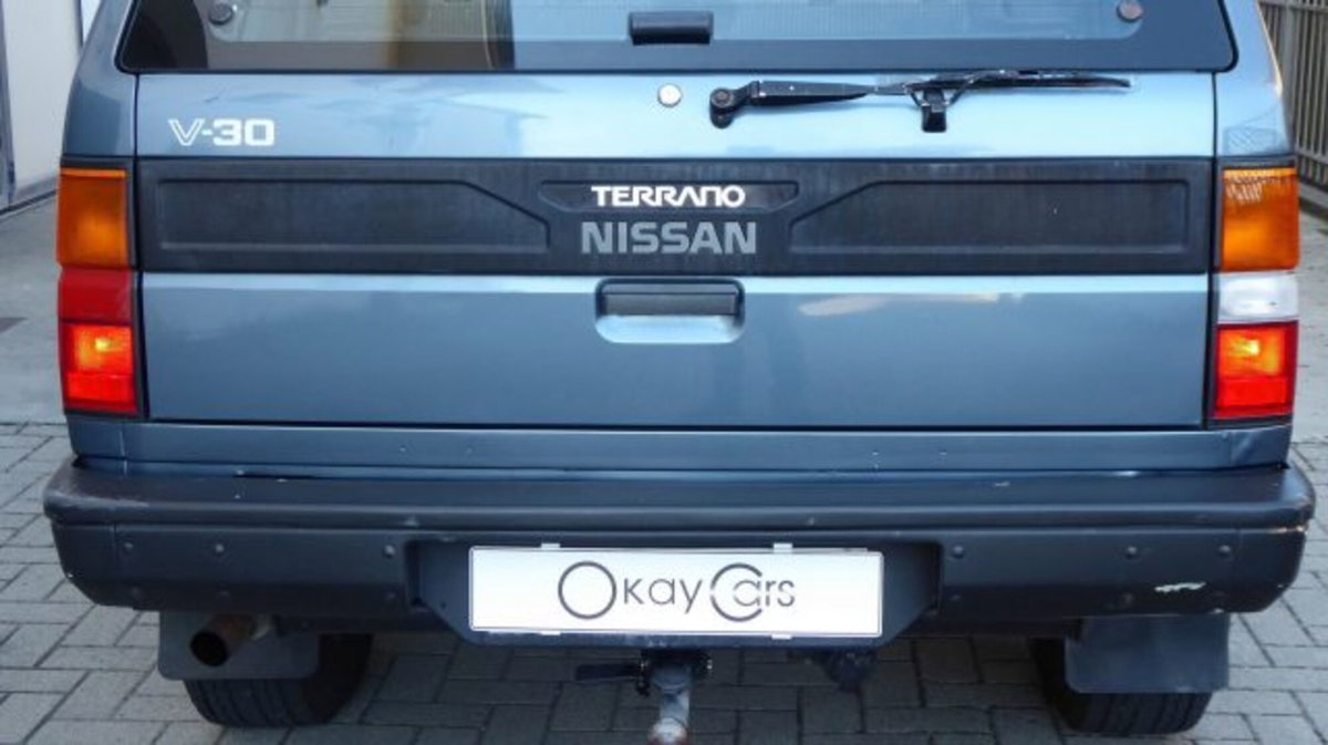 Nissan Terrano 3.0i V6 cat 5 porte (6)
