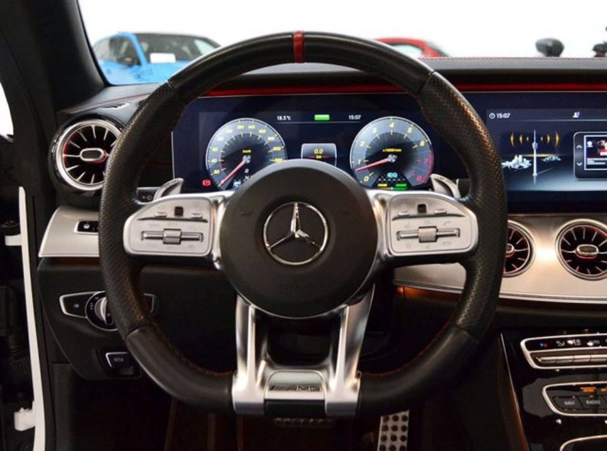 Mercedes-Benz Classe E Cabrio 53 4Matic+ EQ-Boost Cabrio AMG (15)