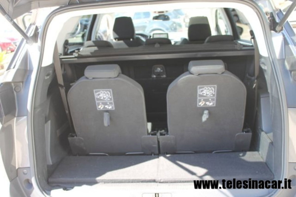 Peugeot 5008 BlueHDi 150 S&S Business (14)