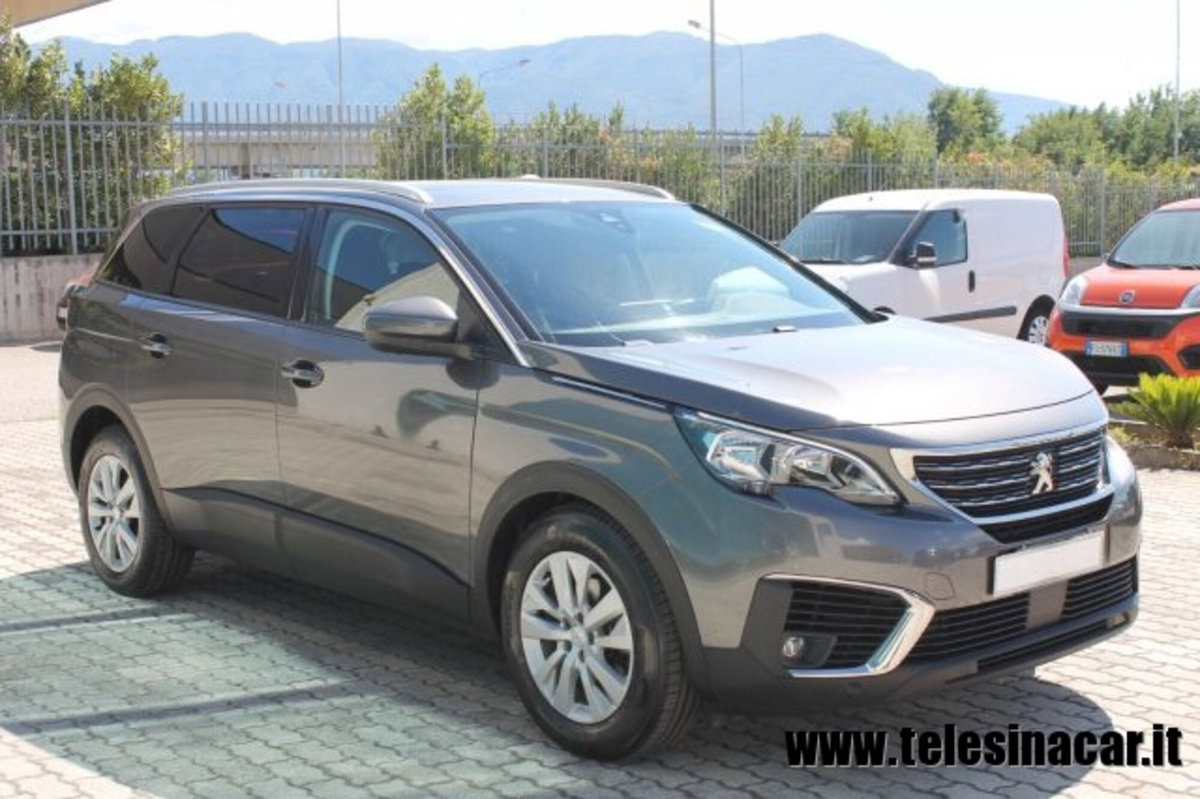 Peugeot 5008 BlueHDi 150 S&S Business (2)
