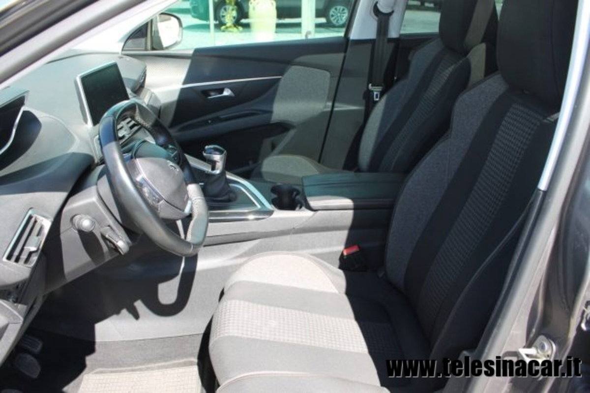 Peugeot 5008 BlueHDi 150 S&S Business (6)