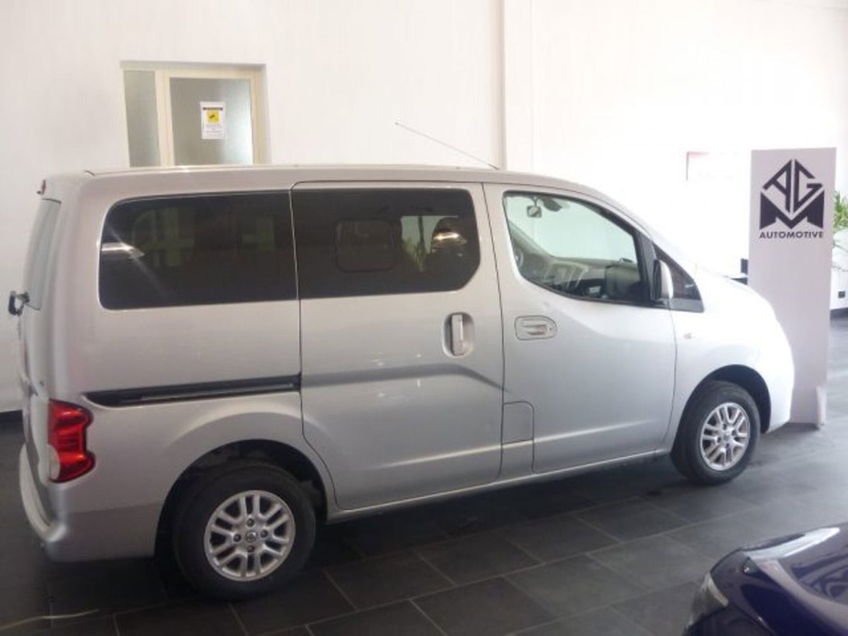 Nissan Evalia 1.5 dCi 8V 110 CV Acenta (2)