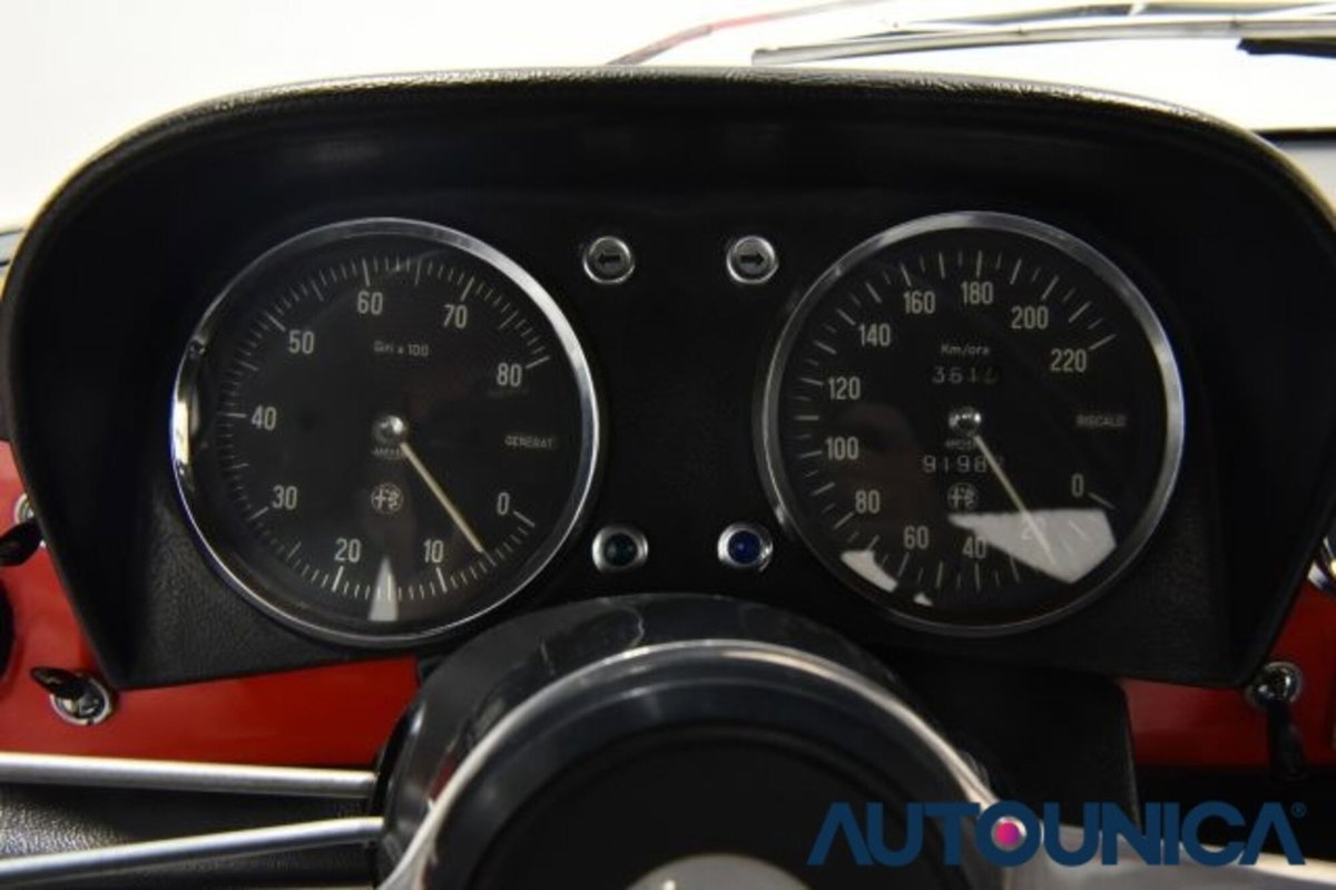 Alfa Romeo Spider 1.6 Junior (11)