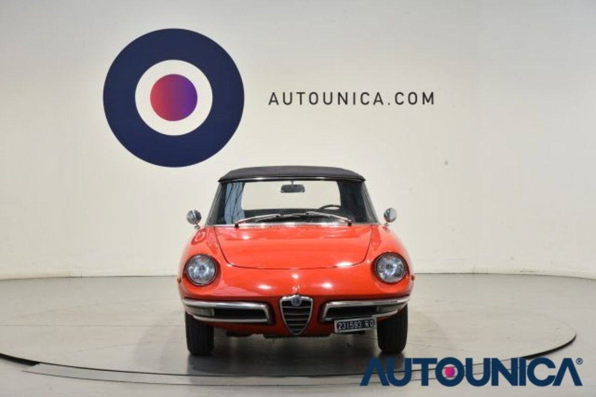 Alfa Romeo Spider 1.6 Junior (2)