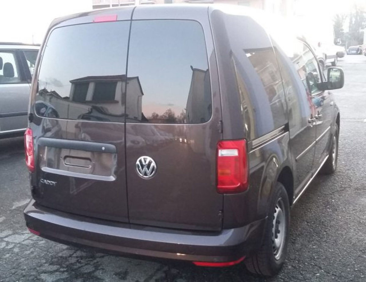 Volkswagen Veicoli Commerciali Caddy 2.0 TDI 102 CV Kombi Business (3)