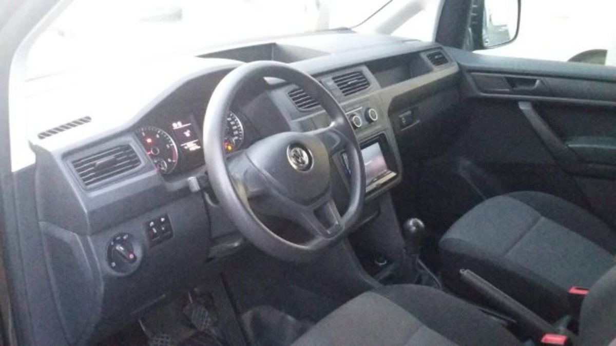 Volkswagen Veicoli Commerciali Caddy 2.0 TDI 102 CV Kombi Business (8)
