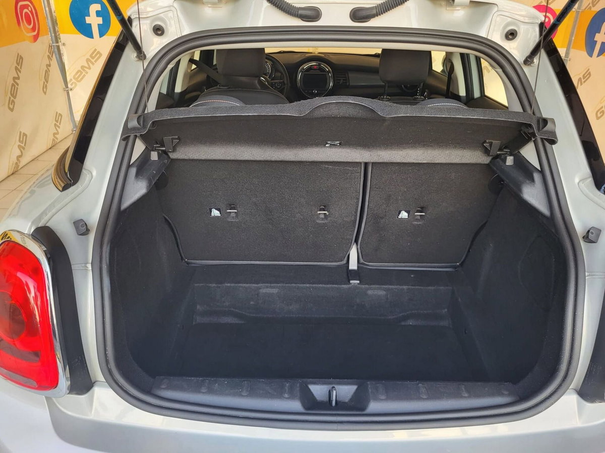 MINI Mini 1.5 Cooper Business 5 porte (19)