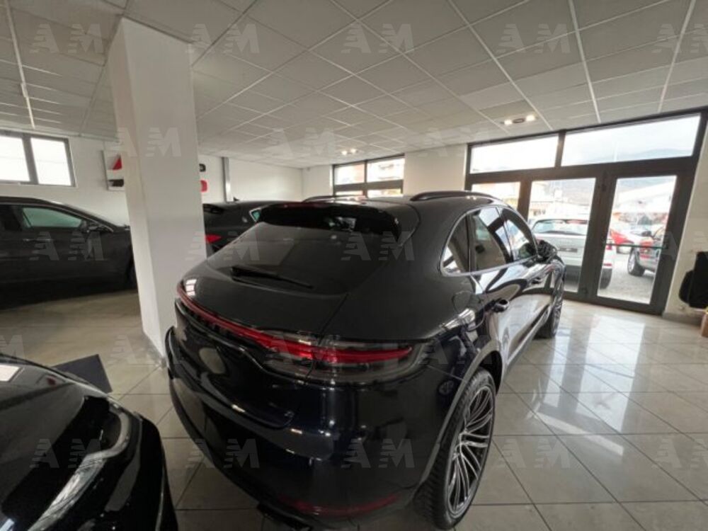 Porsche Macan 2.0 (2)