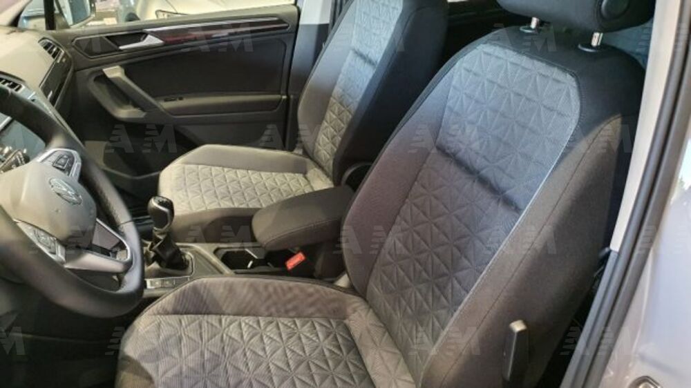 Volkswagen Tiguan 2.0 TDI 150 CV SCR DSG Life (9)