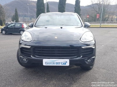 Porsche Cayenne 3.0 Diesel (2)