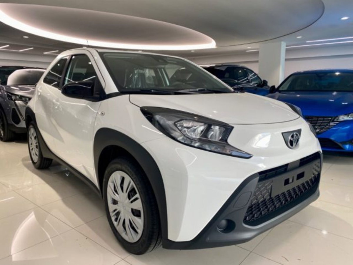Toyota Aygo X 1.0 VVT-i 72 CV 5p. Undercover S-CVT
