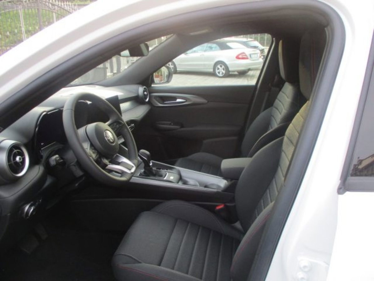 Alfa Romeo Tonale Tonale 1.5 130 CV MHEV TCT7 Edizione Speciale (5)