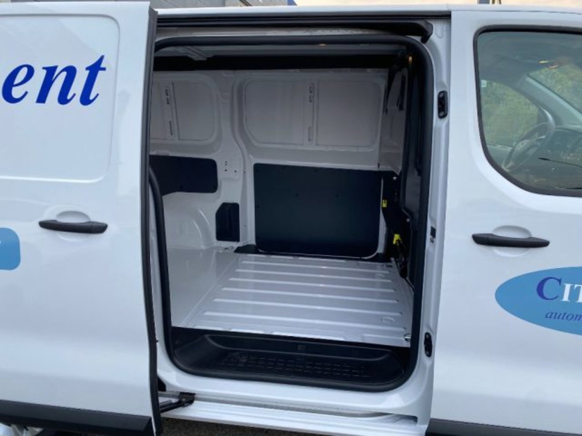 Opel Vivaro Furgone 1.5 Diesel 100CV S&S PL-TN M Furgone Enjoy (9)