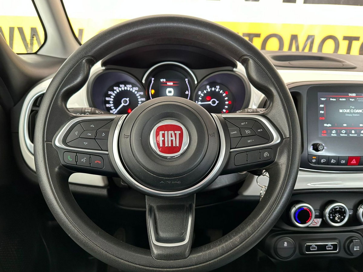 Fiat 500L 1.3 Multijet 95 CV Mirror (8)