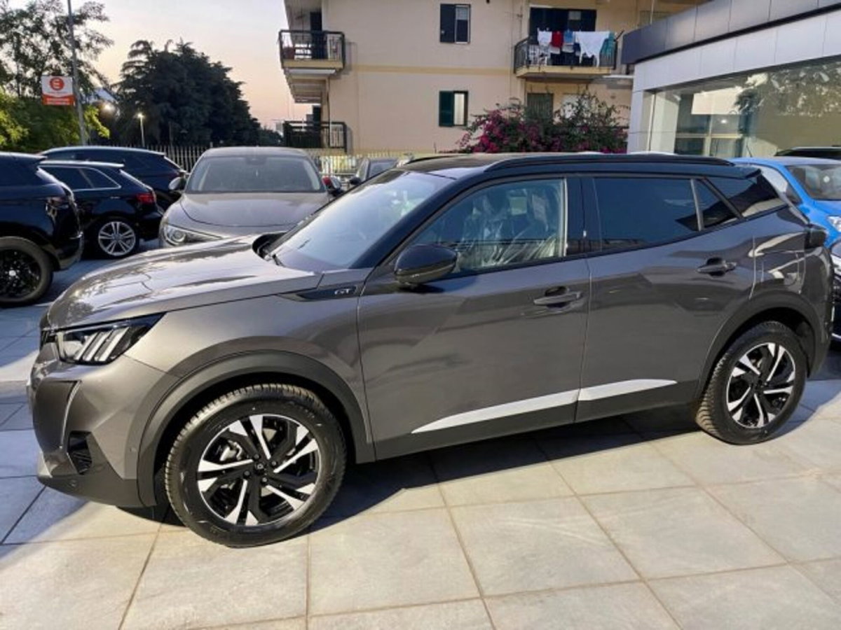 Peugeot 2008 BlueHDi 130 S&S EAT8 GT Pack (6)
