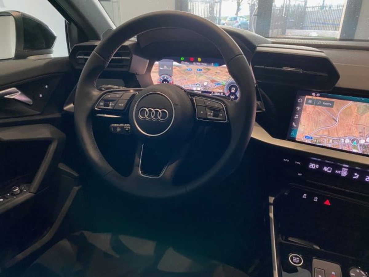Audi A3 Sportback 2.0 tdi S line edition 116cv (10)