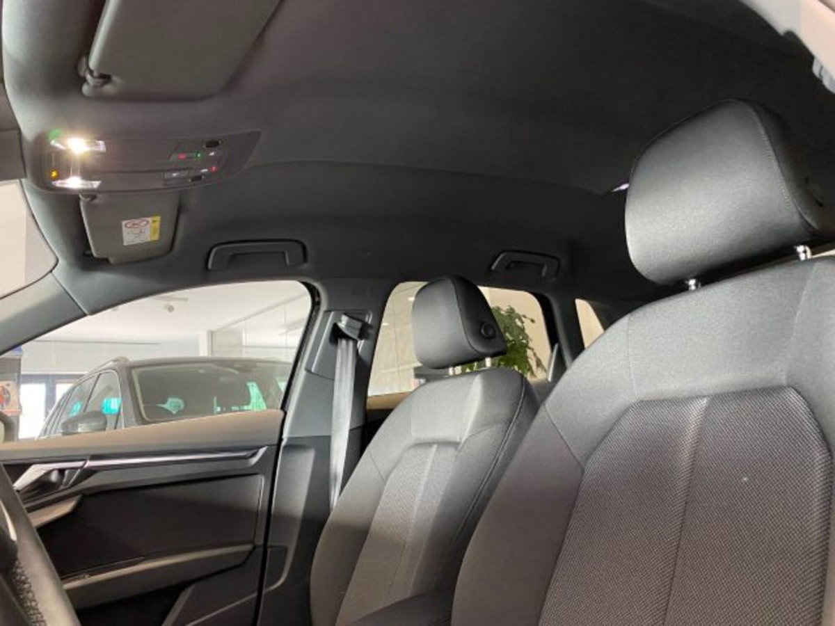 Audi A3 Sportback 2.0 tdi S line edition 116cv (12)