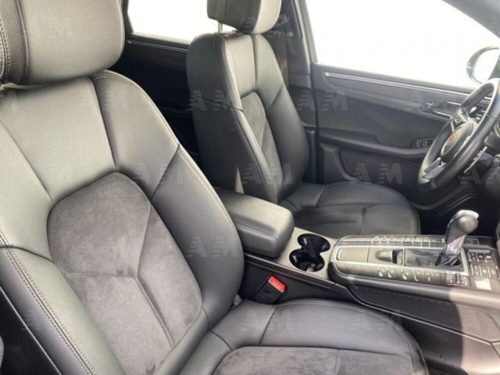 Porsche Macan 2.0 (10)