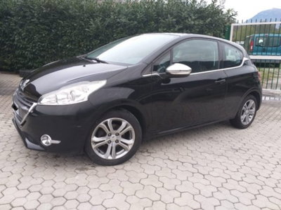 Peugeot 208 VTi 82 CV 3 porte Access (16)