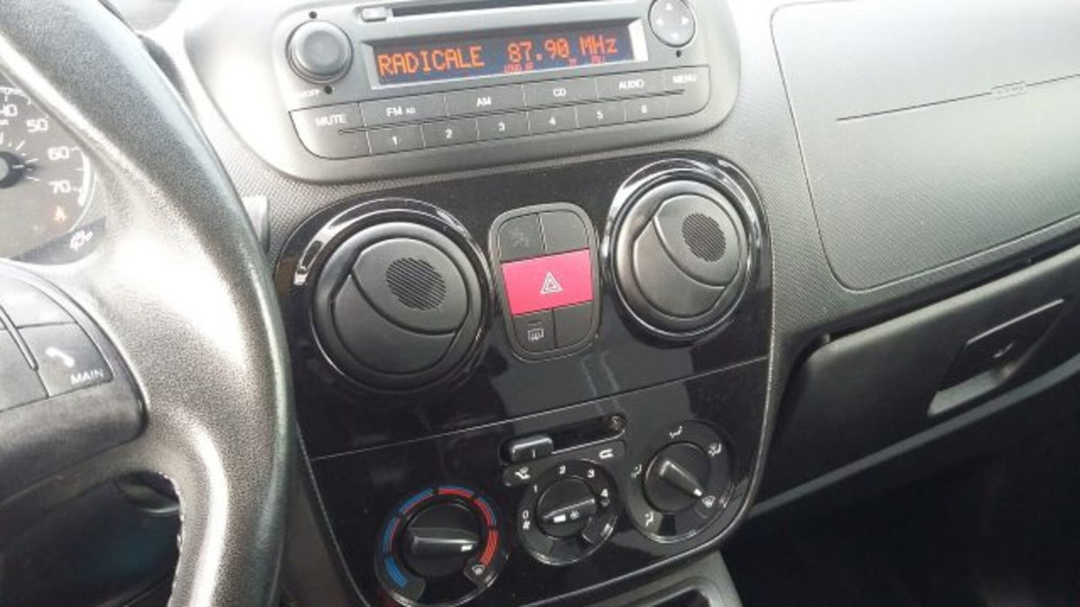 Fiat Qubo 1.3 MJT 80 CV Dynamic (10)