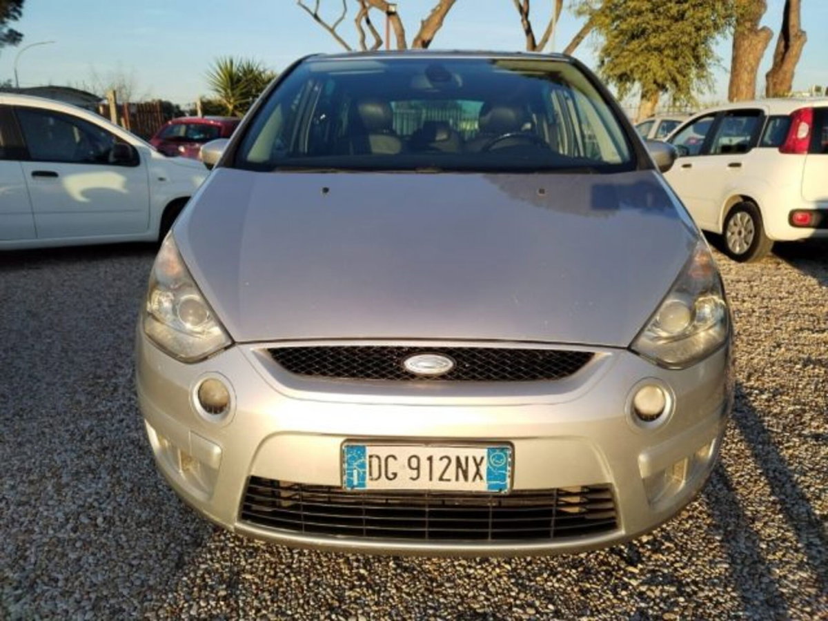 Ford S-Max 2.0 TDCi 140CV Titanium