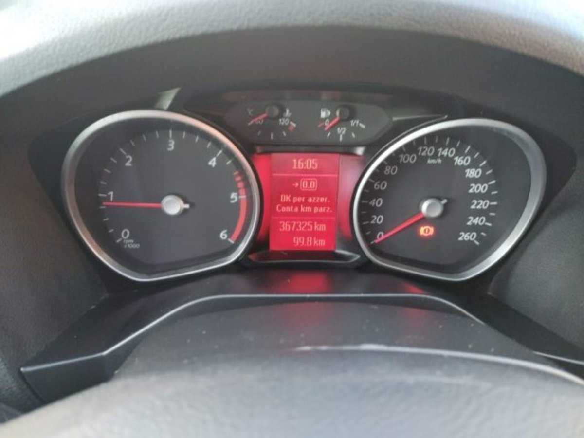 Ford S-Max 2.0 TDCi 140CV Titanium (11)