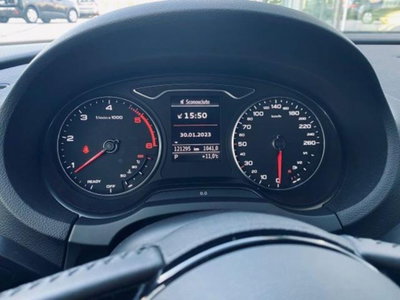 Audi A3 Sedan 30 TDI S tronic Business (12)
