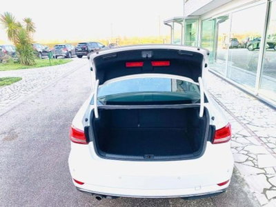 Audi A3 Sedan 30 TDI S tronic Business (18)