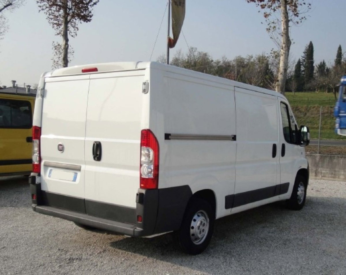 Fiat Ducato Furgone 8 CH1 2.3 mjt 120cv E6d-temp (3)