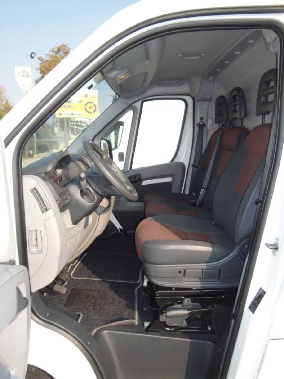 Fiat Ducato Furgone 8 CH1 2.3 mjt 120cv E6d-temp (4)