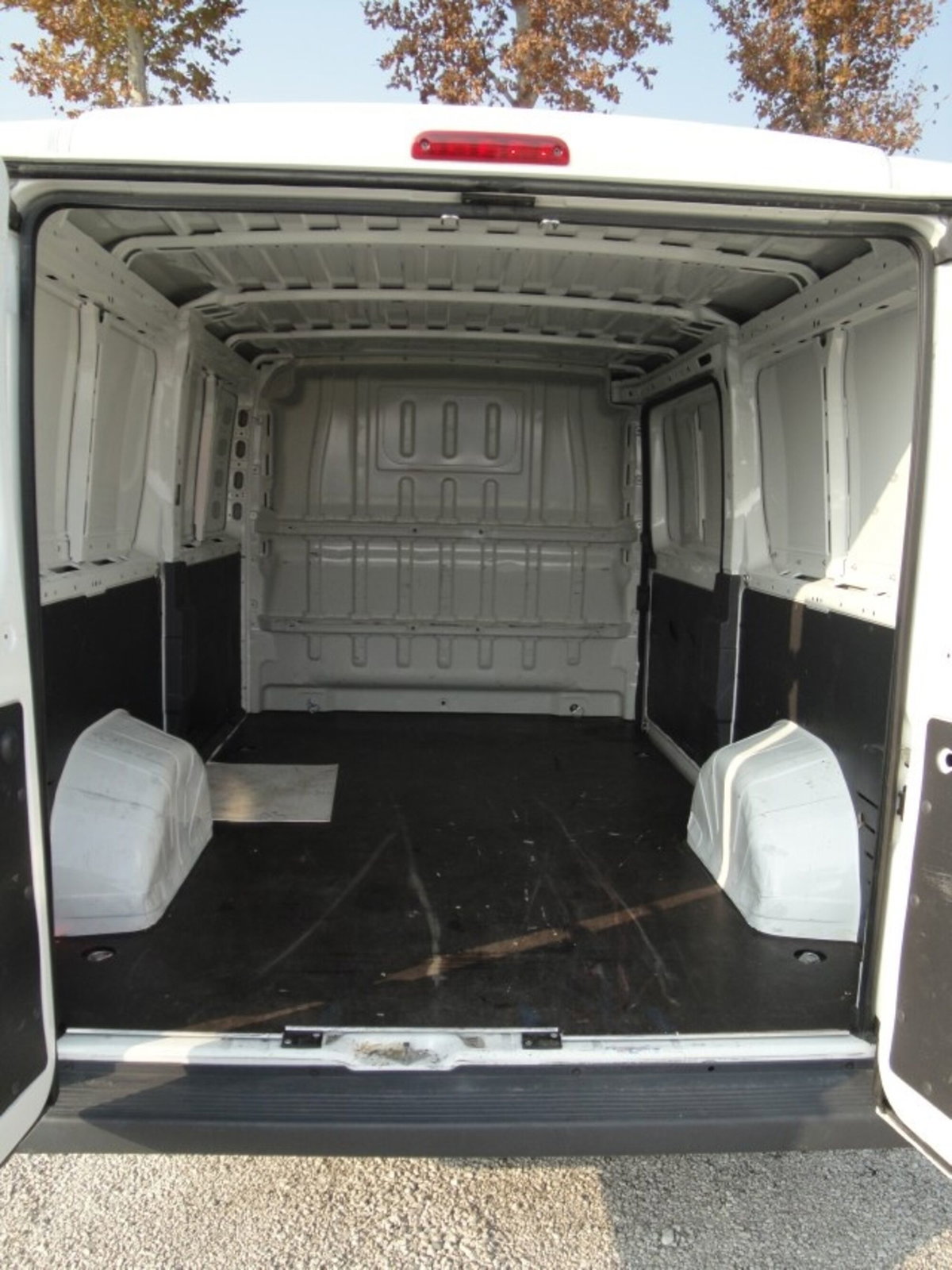 Fiat Ducato Furgone 8 CH1 2.3 mjt 120cv E6d-temp (9)