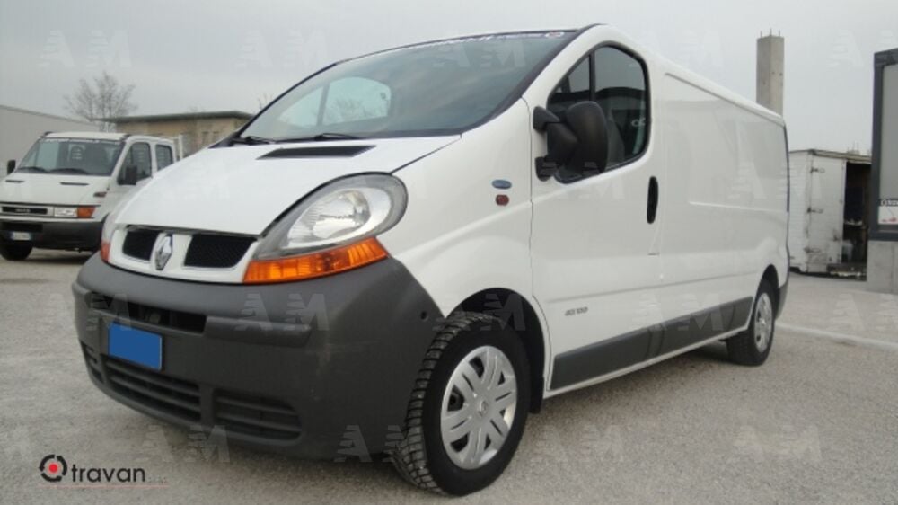 Renault Trafic Furgone 1.9 dCi/100 PC-TN Pass.Authent