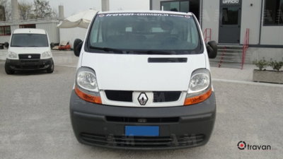 Renault Trafic Furgone 1.9 dCi/100 PC-TN Pass.Authent (2)