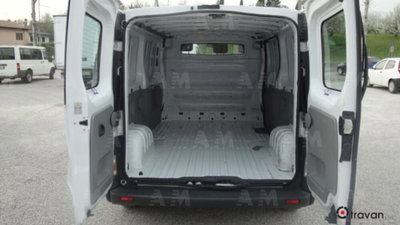 Renault Trafic Furgone 1.9 dCi/100 PC-TN Pass.Authent (6)