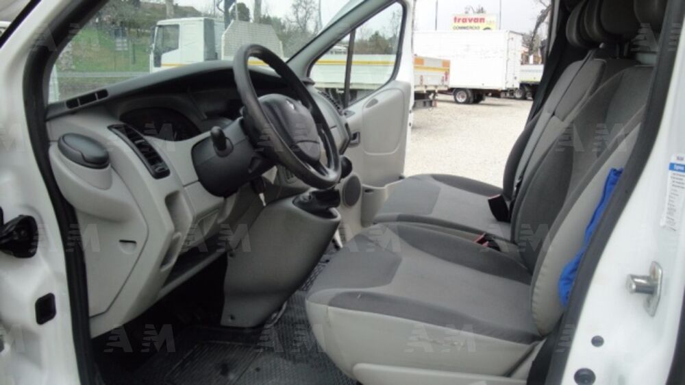 Renault Trafic Furgone T27 2.0 dCi/115 PC-TN Furgone Ice (6)