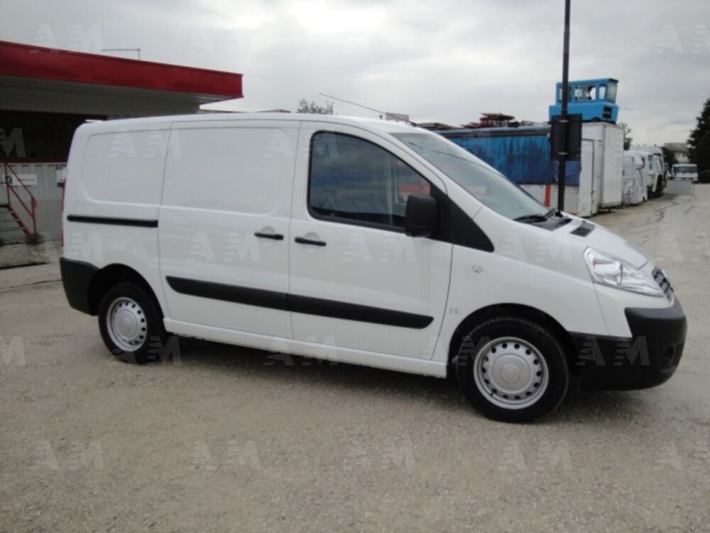 Fiat Scudo Furgone 1.5 BlueHDi 120CV PL-TN Furgone (2)