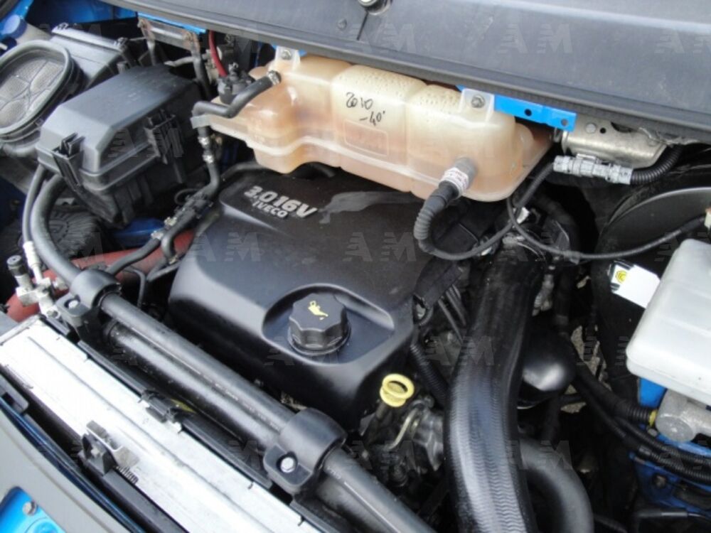 Iveco Daily Telaio 35C15 BTor 3.0 HPT PLM-RG Cabinato (8)