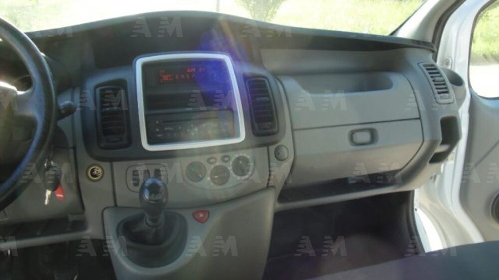 Renault Trafic Furgone T27 2.0 dCi/115 PC-TN Passenger Comfort N1 (10)